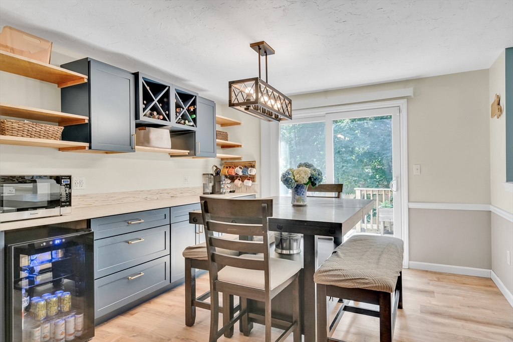 16 Camelot Ct 16