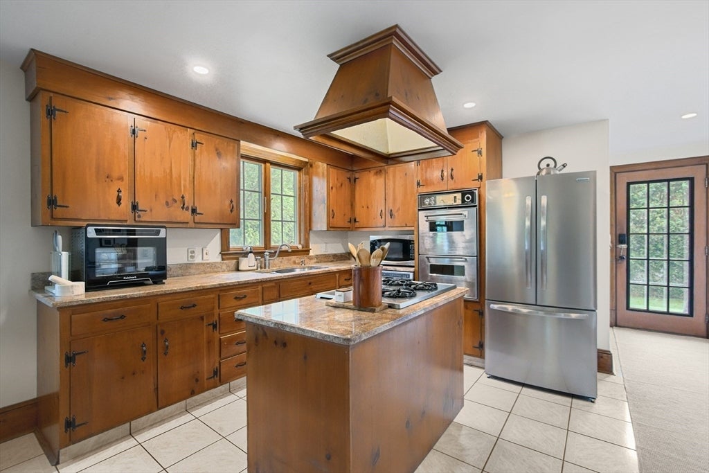 11 Longview Dr, Dartmouth, MA, 11 Longview Dr, Dartmouth, MA Photo #19
