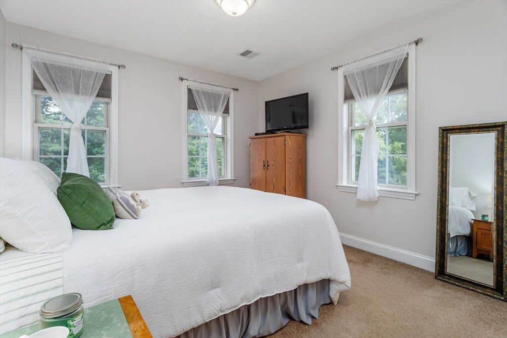 562 Mendon Rd, Sutton, MA, 562 Mendon Rd, Sutton, MA Photo #27