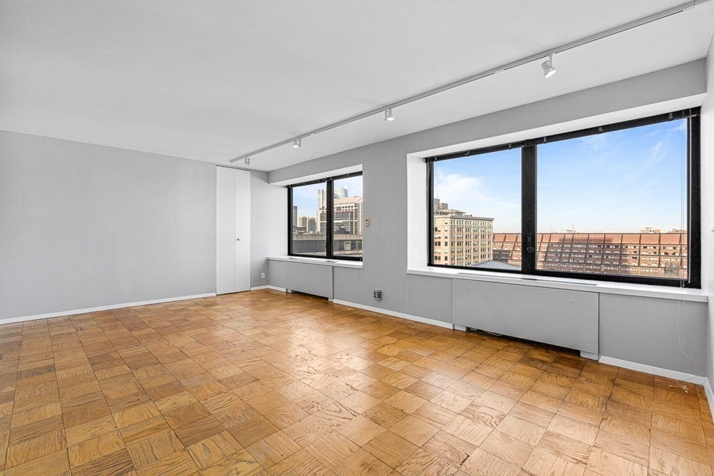 85 East India Row #10H, Boston, MA Photo #3