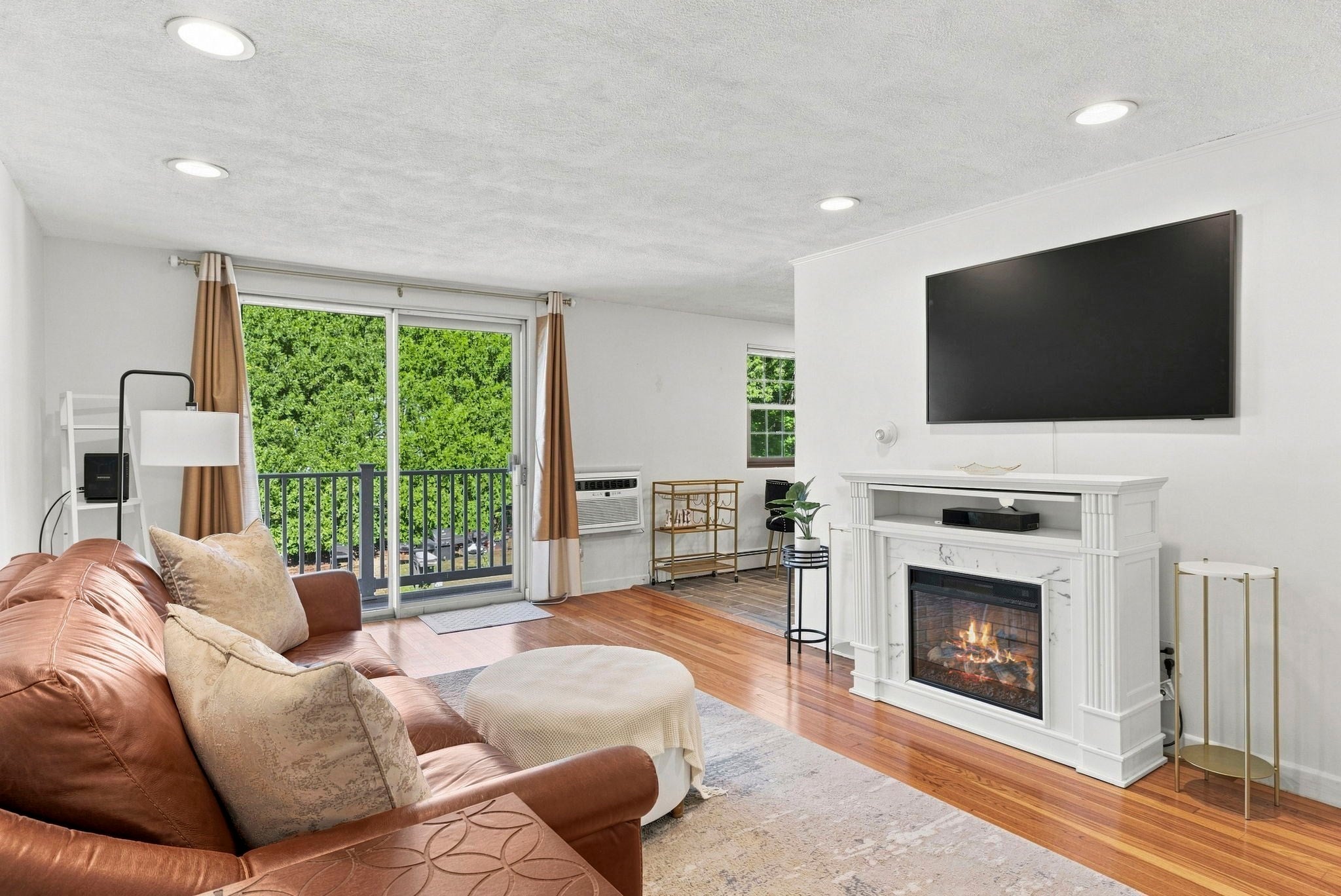 80 Renwick Rd #B, Wakefield, MA, 80 Renwick Rd #B, Wakefield, MA Photo #2