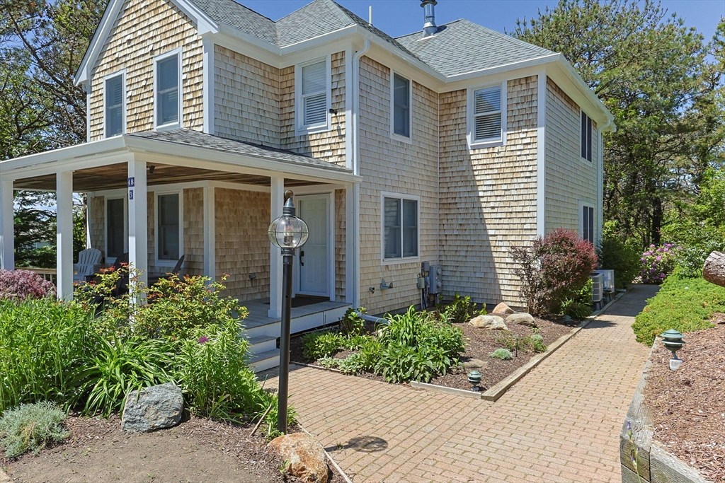 Photo 1 of 26 — 48 Harry Kemp Way 4, Provincetown, MA 02657
