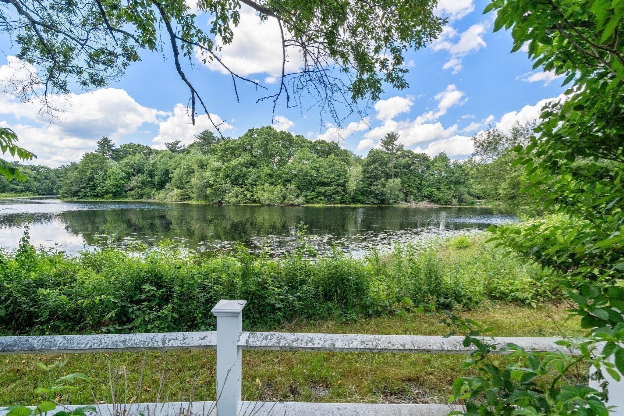 11 Sunset Dr, Easton, MA, 11 Sunset Dr, Easton, MA Photo #1