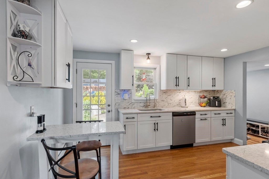 126 Oak Ridge Dr, Ayer, MA, 126 Oak Ridge Dr, Ayer, MA Photo #11