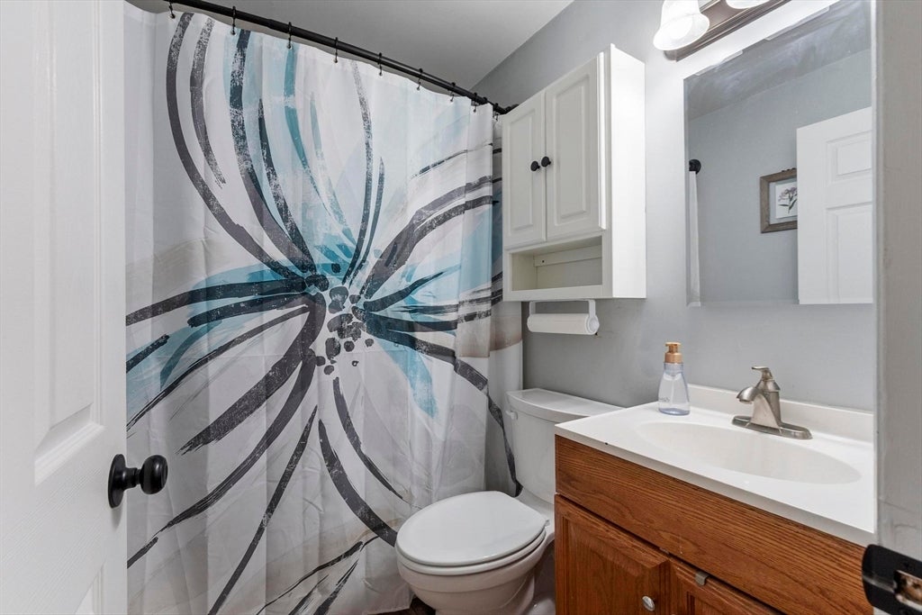 126 Oak Ridge Dr, Ayer, MA, 126 Oak Ridge Dr, Ayer, MA Photo #21