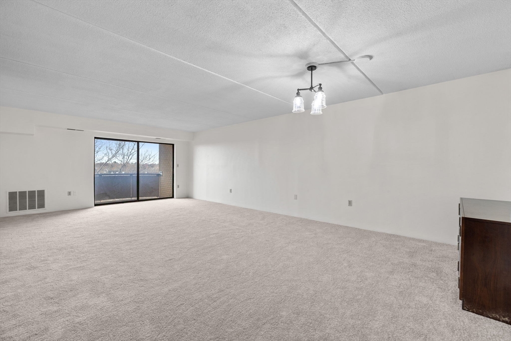 2500 Mystic Valley Pkwy 907