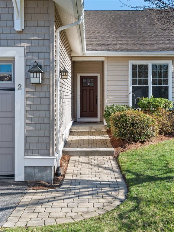 2 Amanda Cir 2