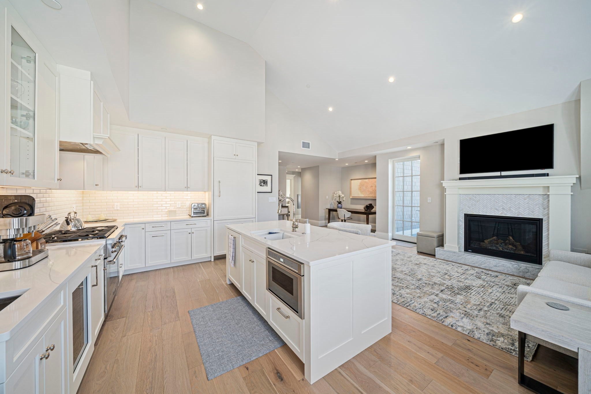 87 Elm Street #323, Cohasset, MA, 87 Elm Street #323, Cohasset, MA Photo #3