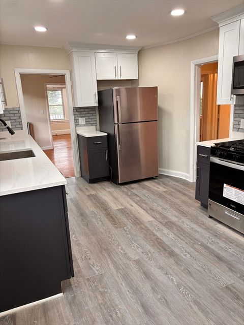 72 Edward St 1 Medford MA 02155