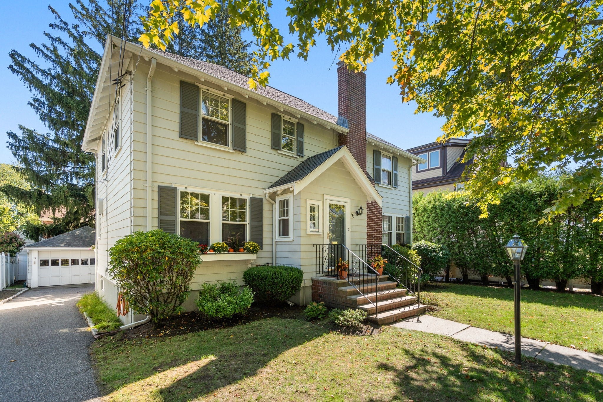142 Claflin Street, Belmont, MA Photo #2