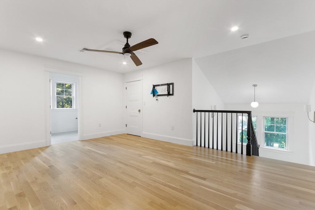 Natick, Massachusetts 01760, United States, 6 Bedrooms Bedrooms, ,6 BathroomsBathrooms,Residential,Active,18109