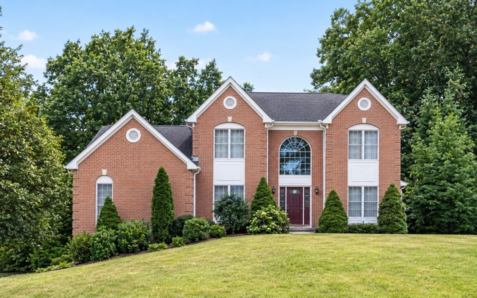 22 Faulkner Rd, Shrewsbury, MA, 22 Faulkner Rd, Shrewsbury, MA Photo #1