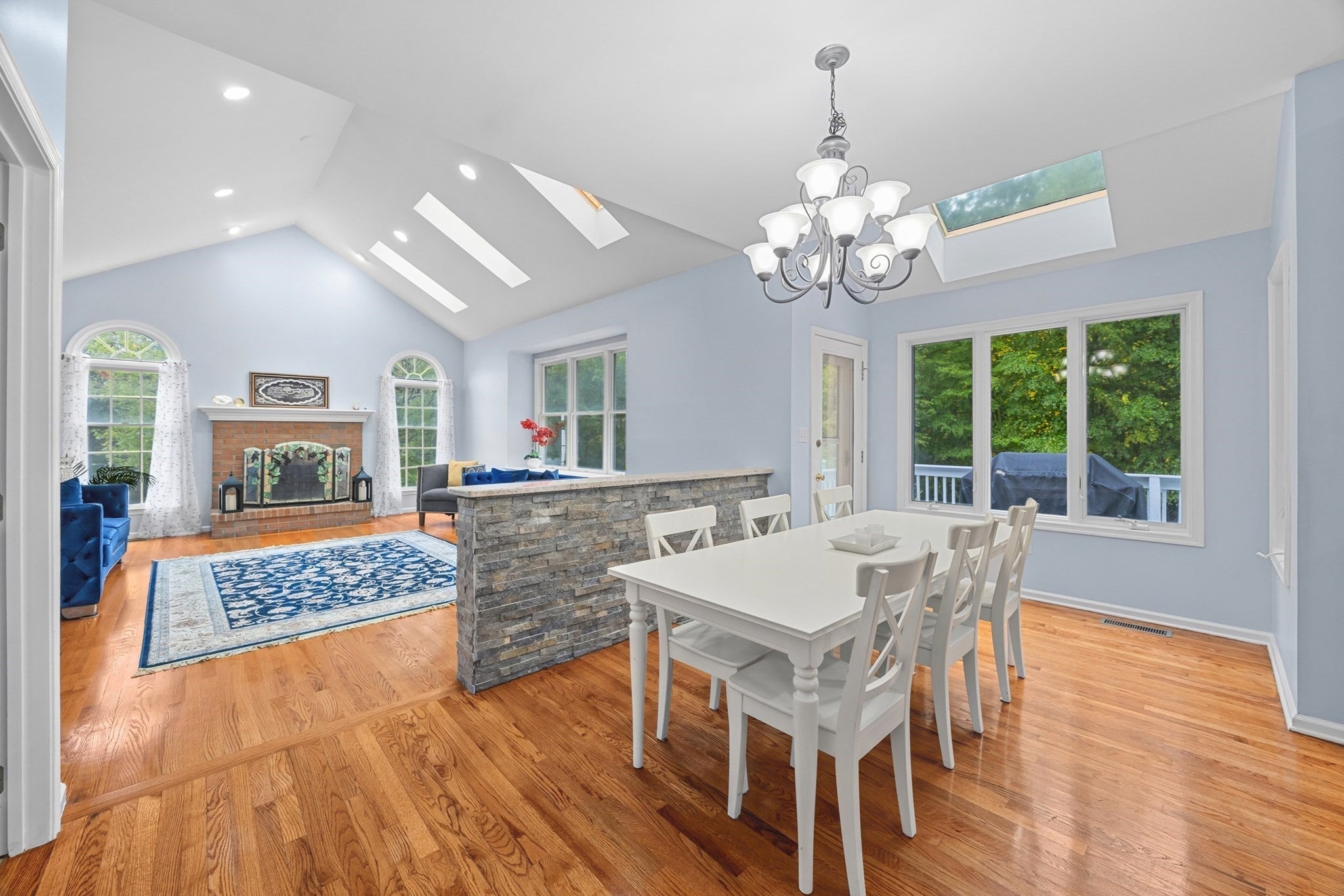 22 Faulkner Rd, Shrewsbury, MA, 22 Faulkner Rd, Shrewsbury, MA Photo #11