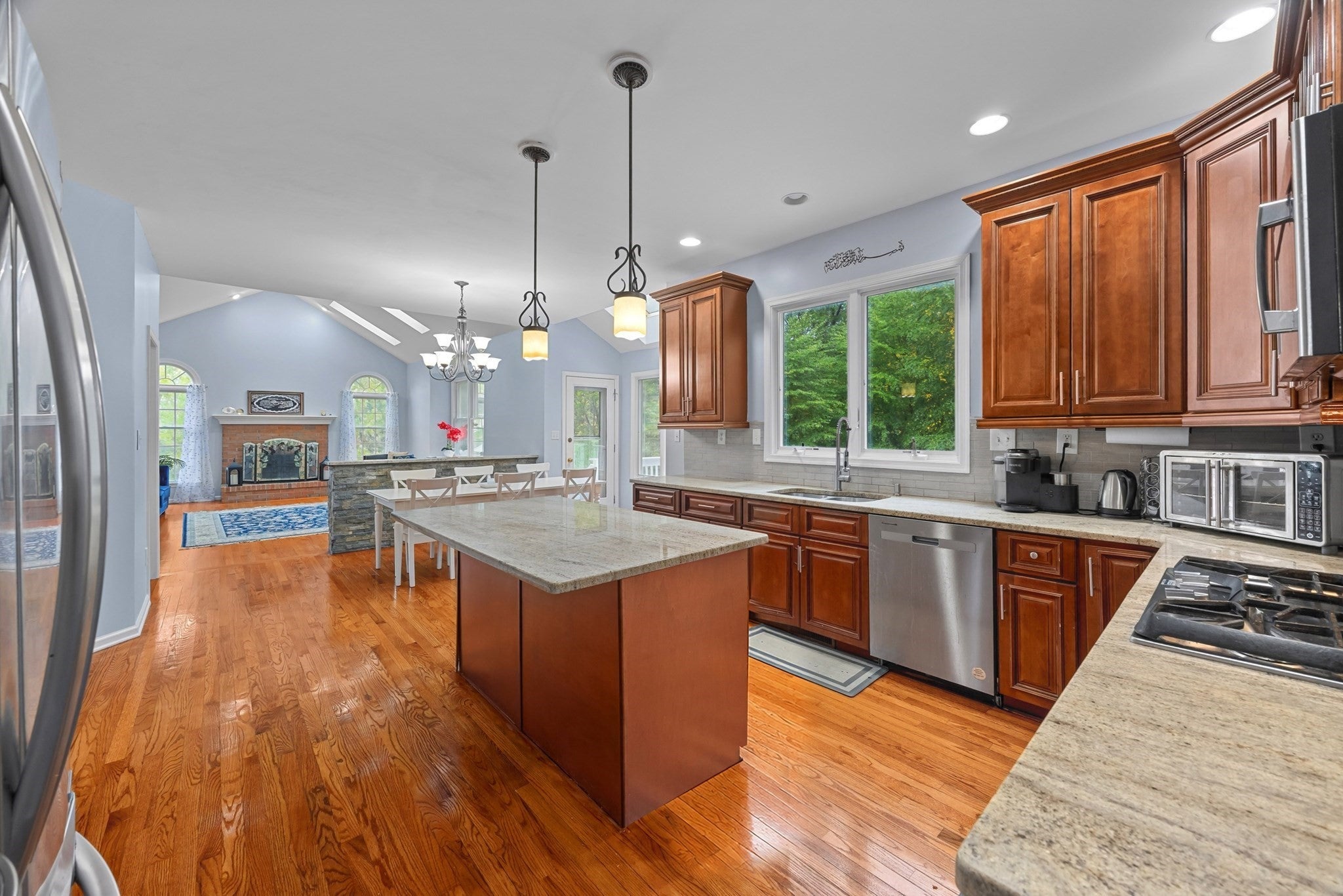 22 Faulkner Rd, Shrewsbury, MA, 22 Faulkner Rd, Shrewsbury, MA Photo #13