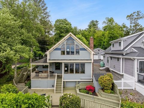 13 Pine Blf Lakeville MA 02347