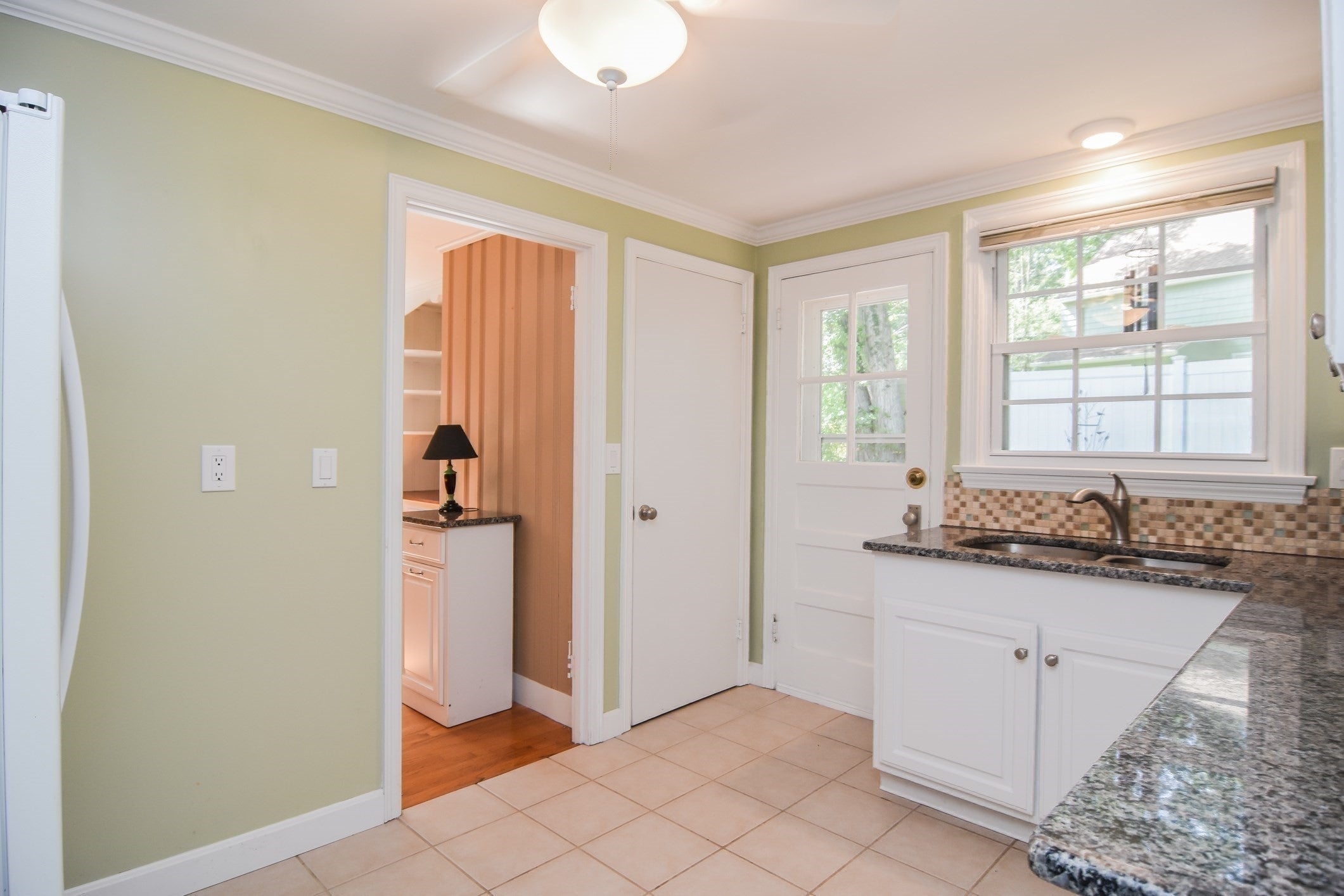 3 Chatanika Ave, Worcester, MA Photo #12