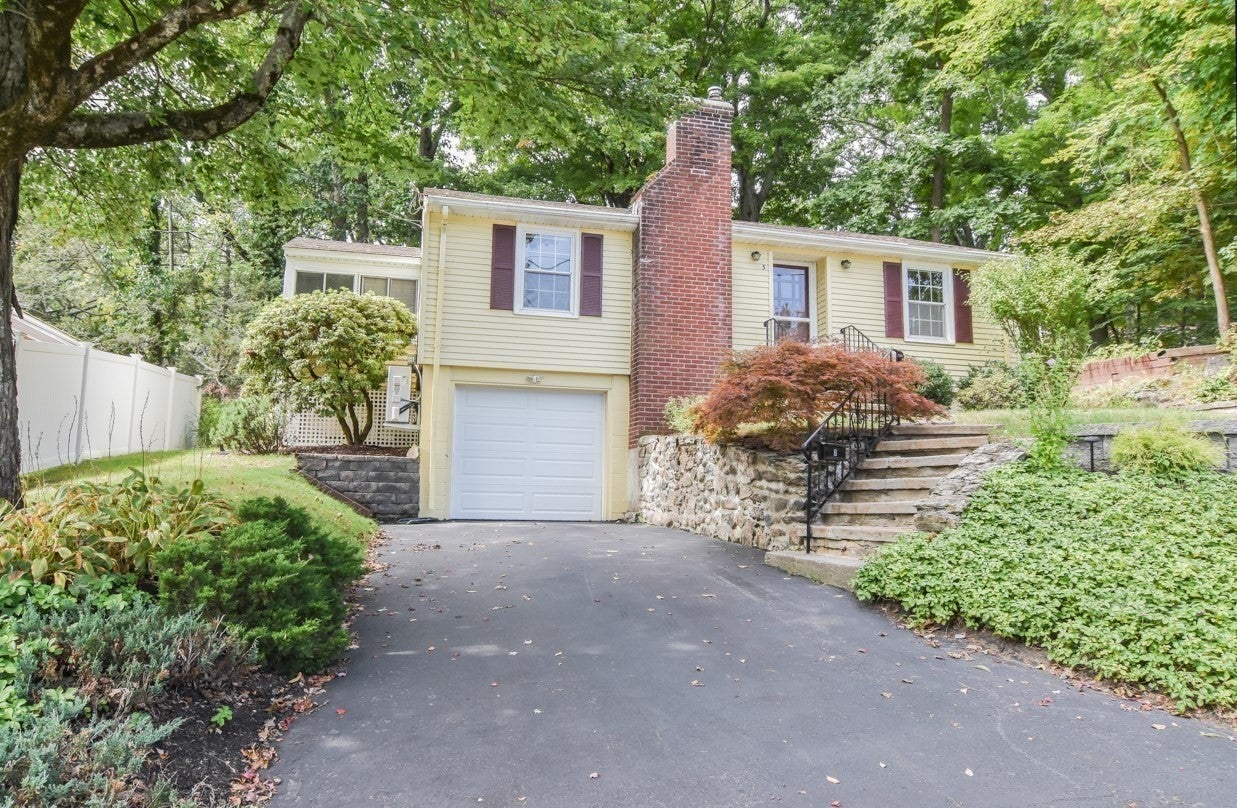 3 Chatanika Ave