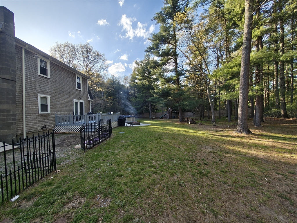 1 Kelly Dr, Freetown, MA Photo #7