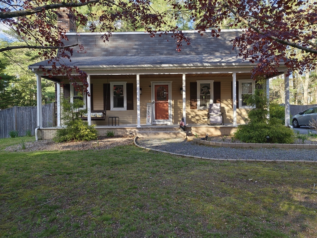 1 Kelly Dr, Freetown, MA Photo #1