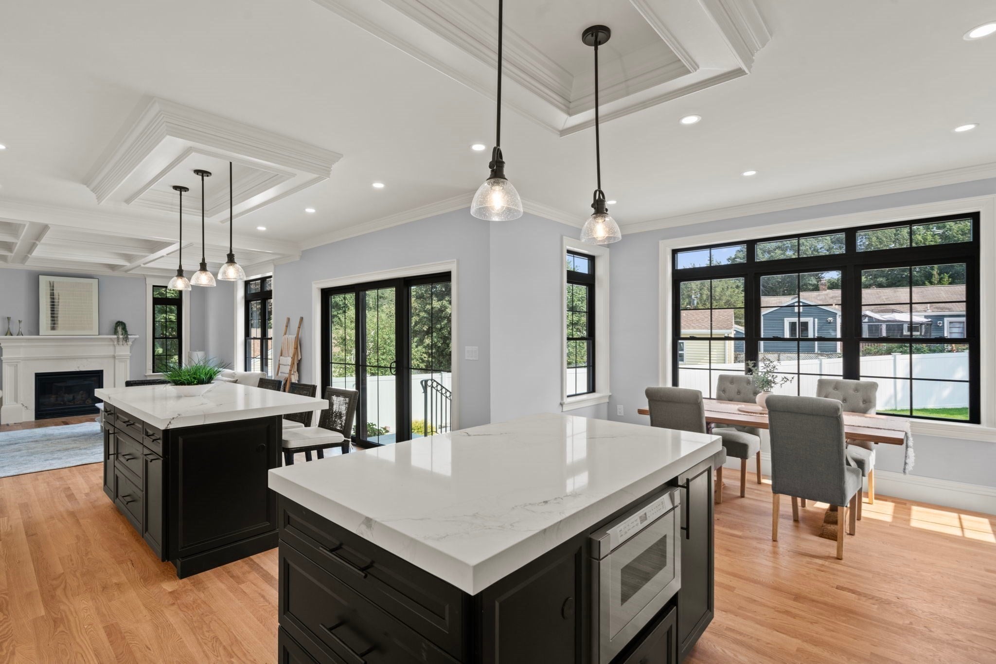 23 Day Cir, Woburn MA 01801