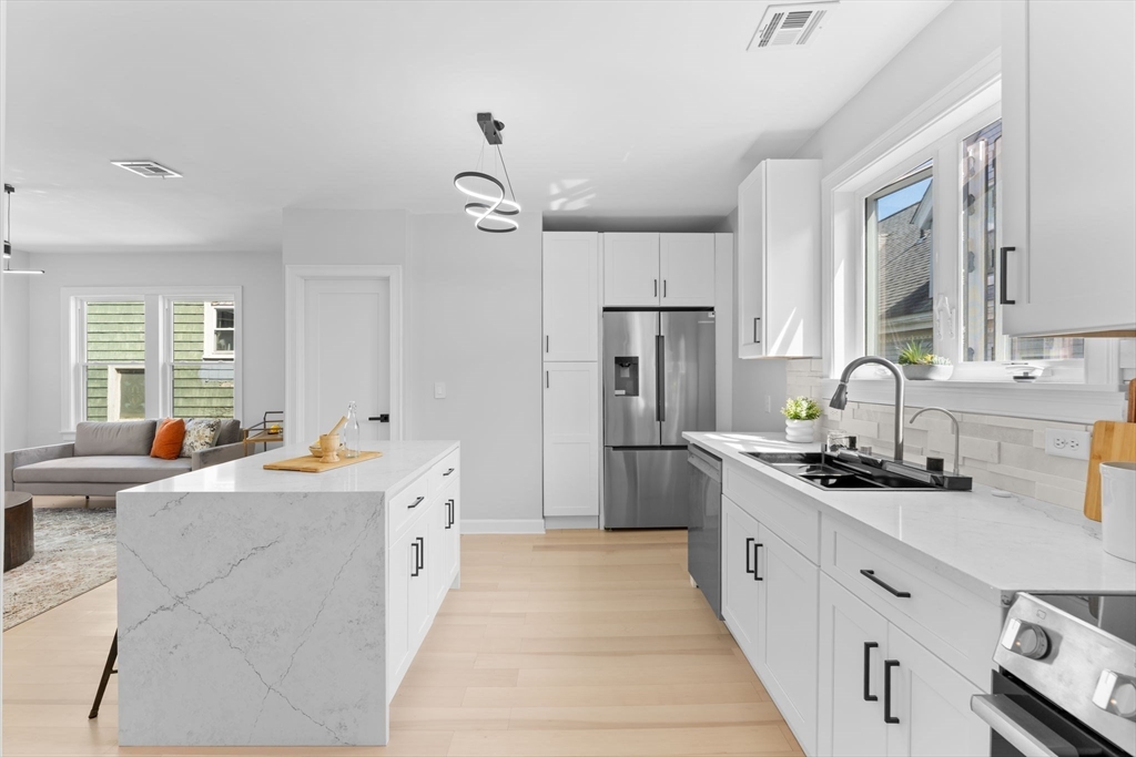 446 Broadway 2