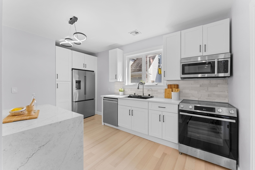 446 Broadway 2