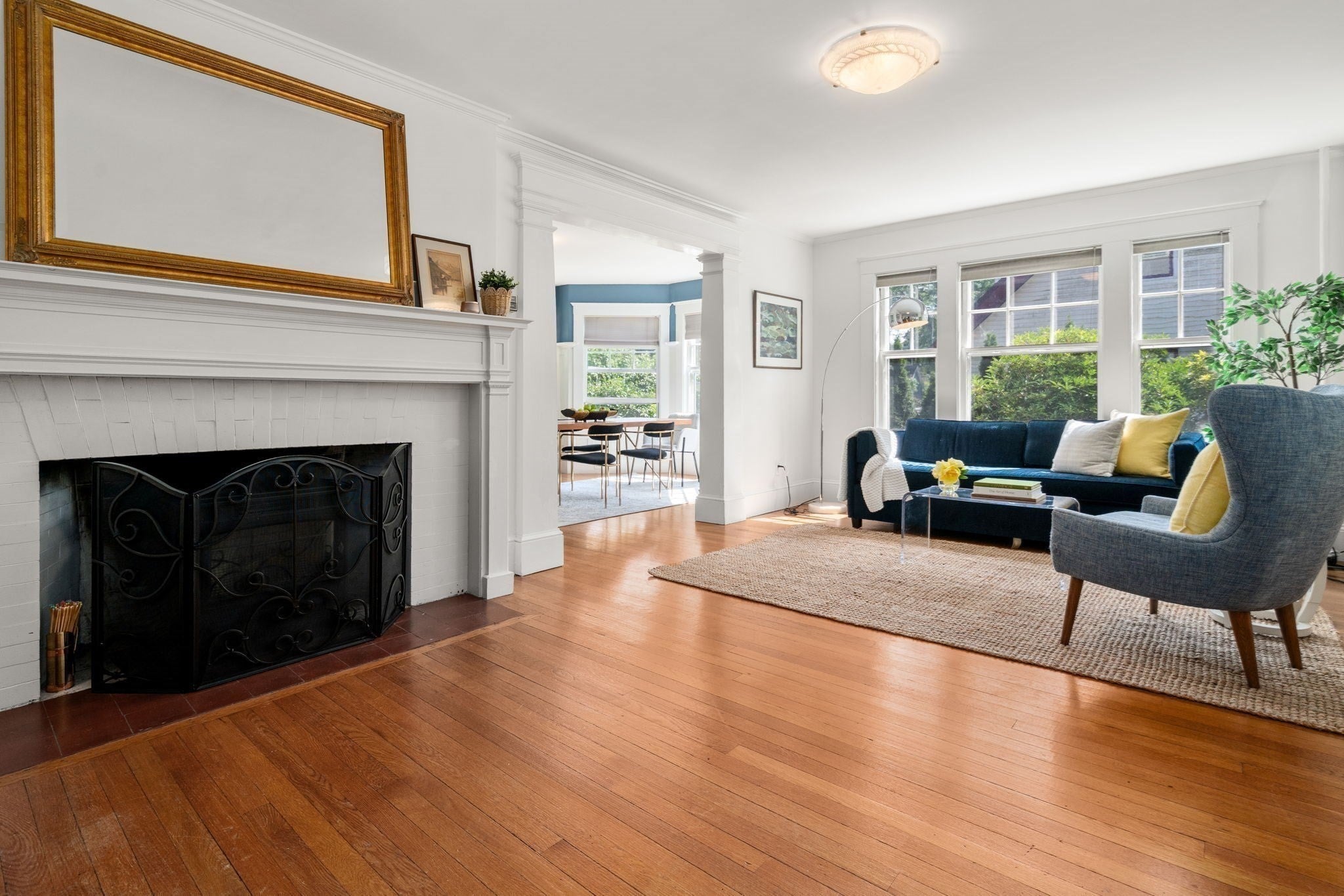 18 Loring Street, Newton, MA Photo #5