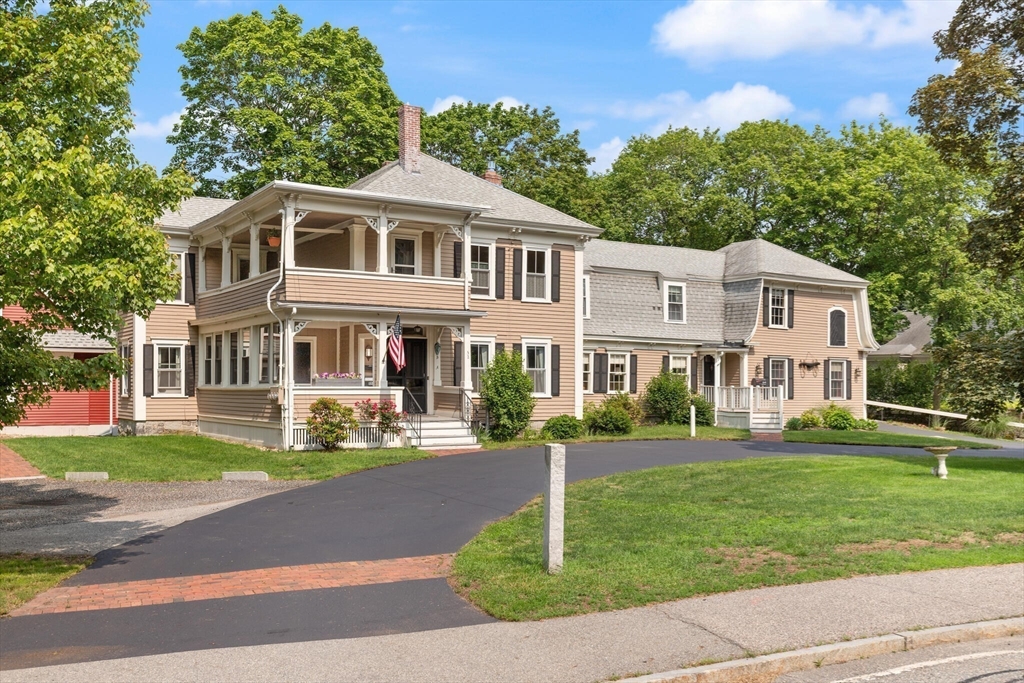32-34 Boston Rd