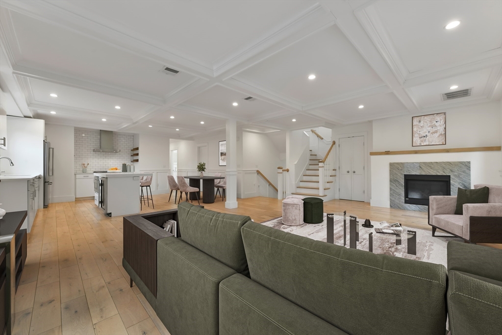 126 Central St 2