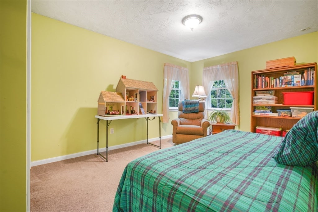 20 King Phillip Drive, Rehoboth, MA Photo #24