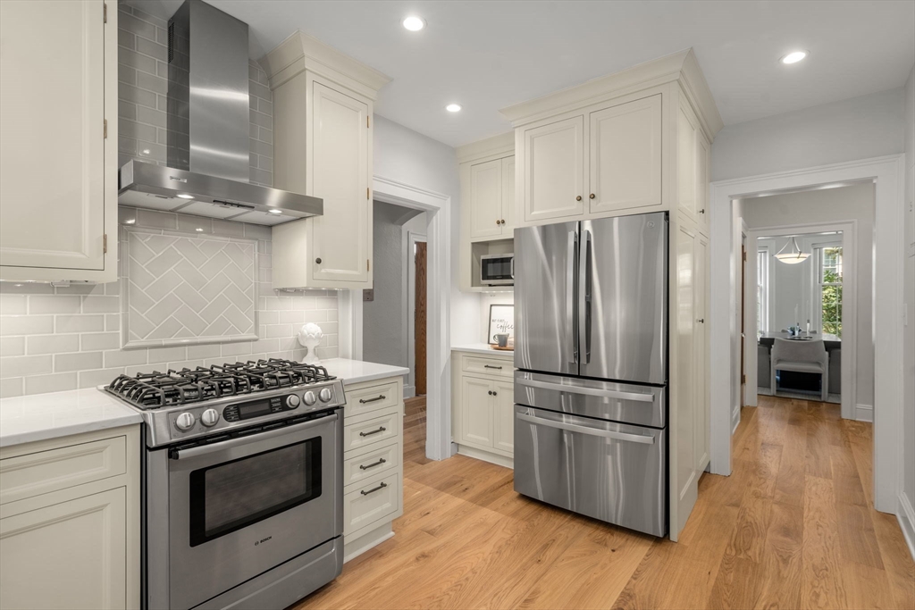 135 Beaconsfield Rd 1