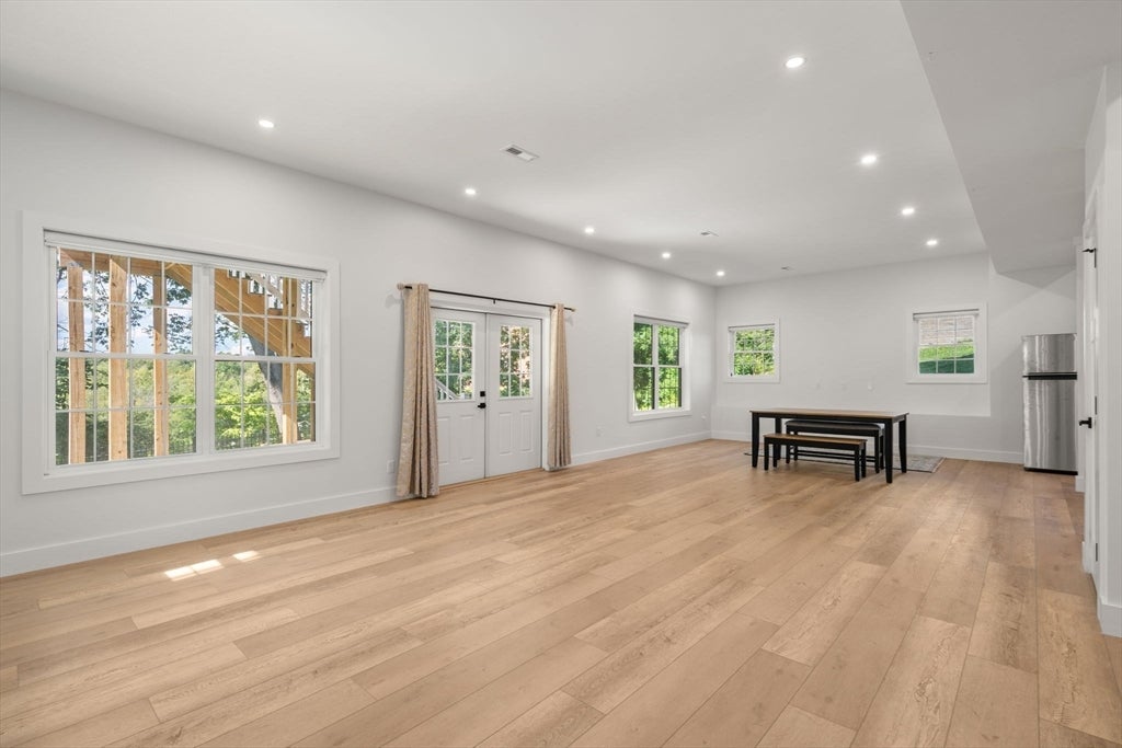 9 Flanagan Dr, Shrewsbury, MA Photo #30