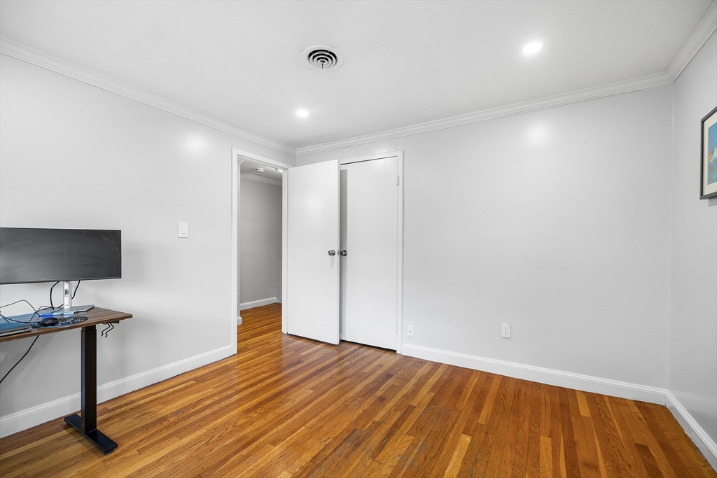 210 Church St #210, Waltham, MA Photo #16