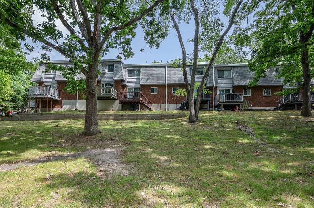 141 Thissell Ave #26, Dracut, MA Photo #27