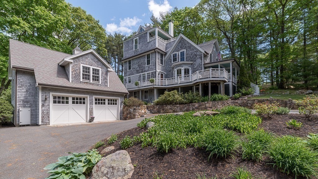 20 Old Neck Rd