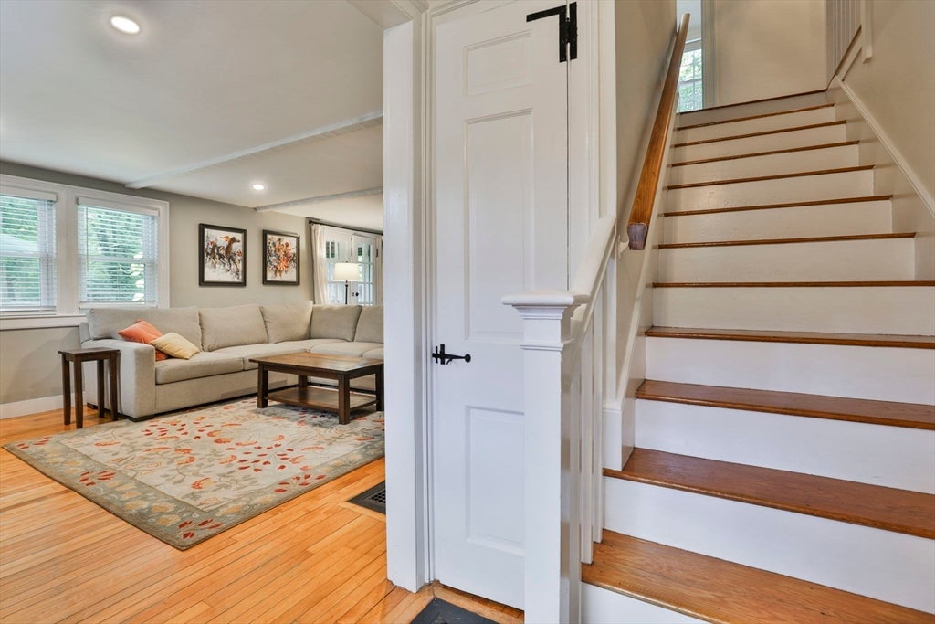 381 Willow St, Mansfield, MA, 381 Willow St, Mansfield, MA Photo #5
