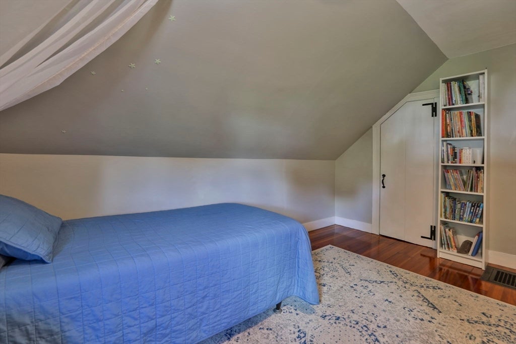381 Willow St, Mansfield, MA, 381 Willow St, Mansfield, MA Photo #24