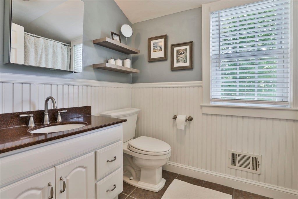 381 Willow St, Mansfield, MA, 381 Willow St, Mansfield, MA Photo #25