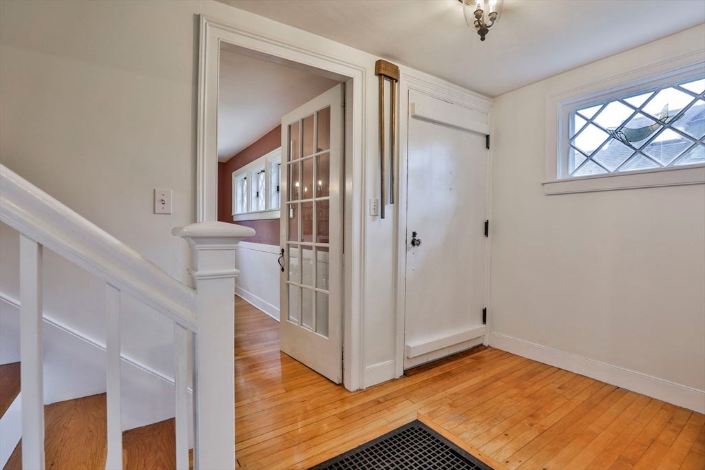 381 Willow St, Mansfield, MA, 381 Willow St, Mansfield, MA Photo #4