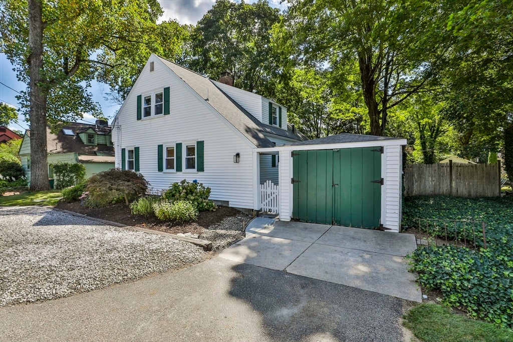 381 Willow St, Mansfield, MA, 381 Willow St, Mansfield, MA Photo #2