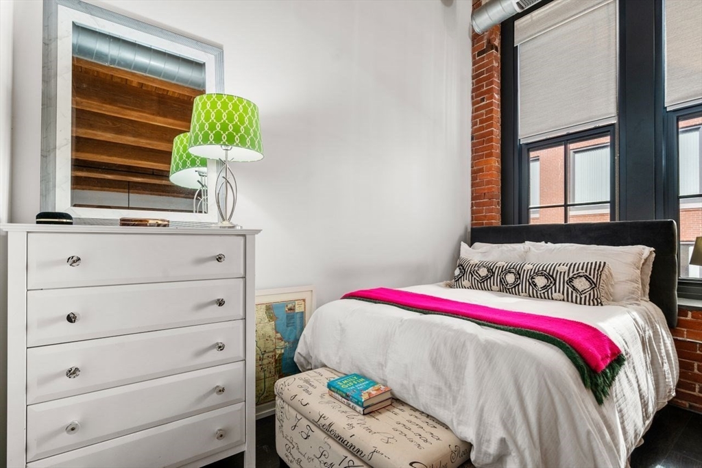319 A Street 404