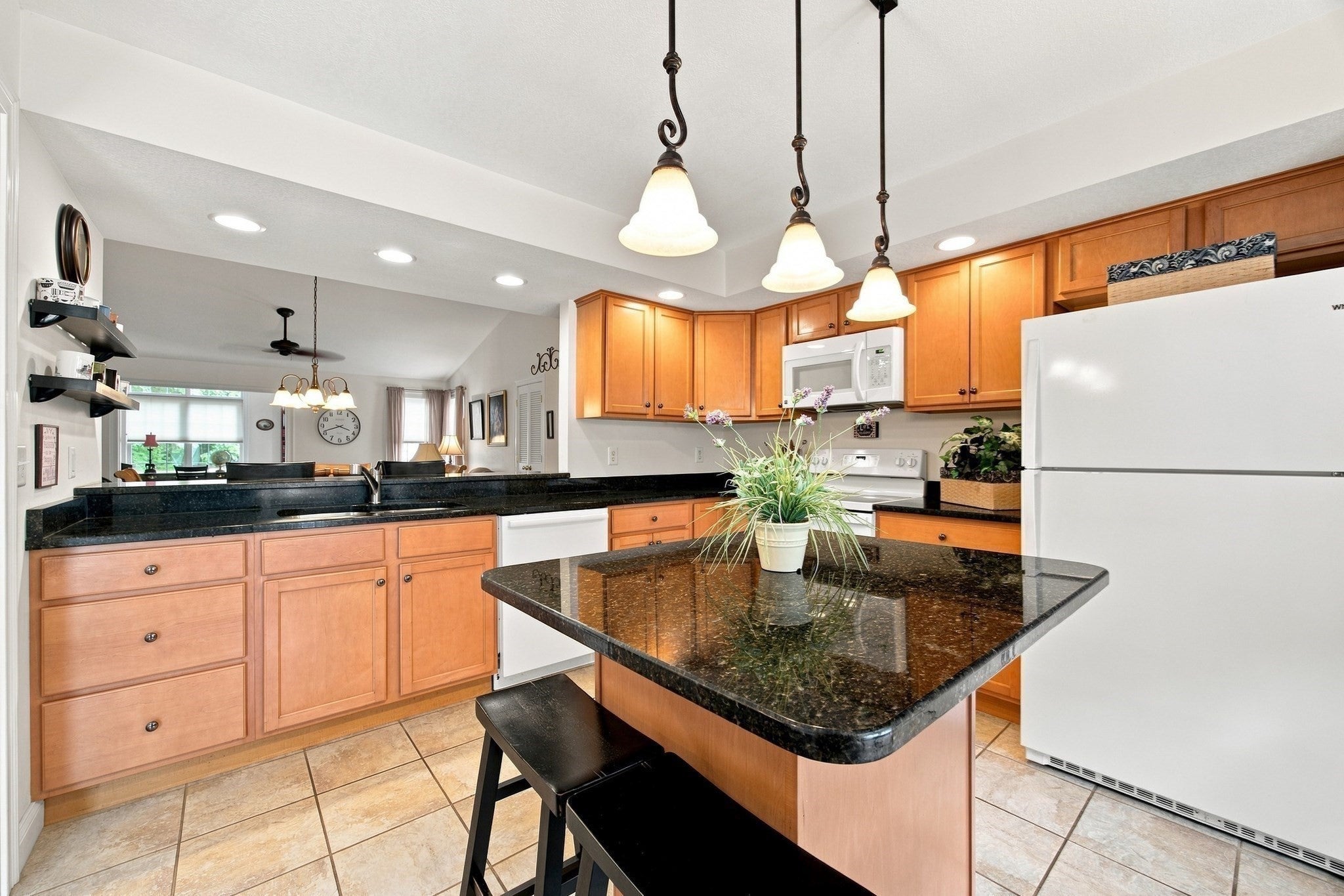 9 Parc Place #2, Southampton, MA, 9 Parc Place #2, Southampton, MA Photo #4