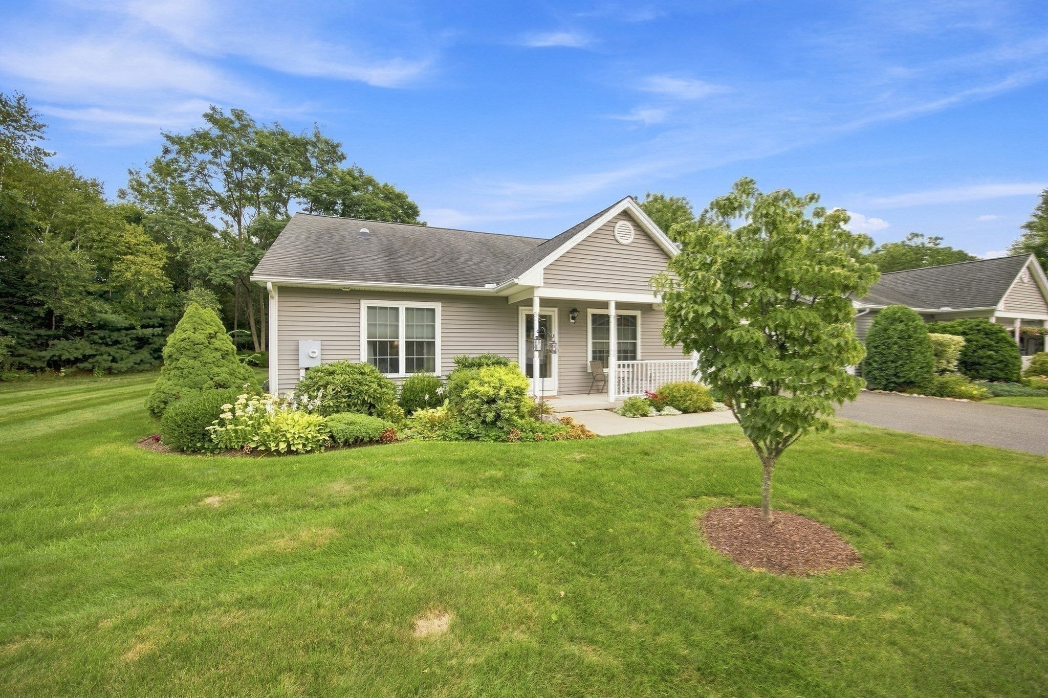 9 Parc Place #2, Southampton, MA, 9 Parc Place #2, Southampton, MA Photo #25