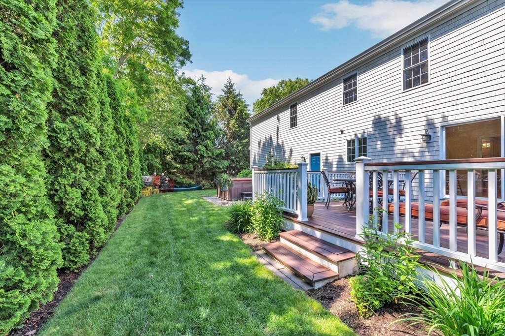 Barnstable, Massachusetts 02601, United States, 3 Bedrooms Bedrooms, ,3 BathroomsBathrooms,Residential,Active,147518