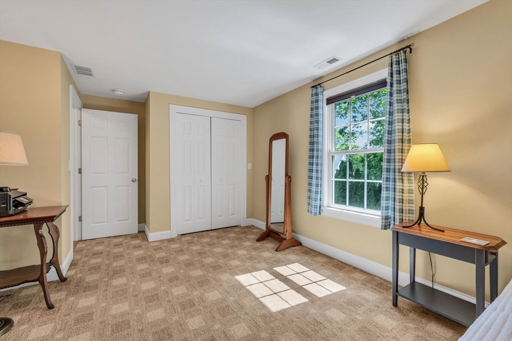 Barnstable, Massachusetts 02601, United States, 3 Bedrooms Bedrooms, ,3 BathroomsBathrooms,Residential,Active,147518