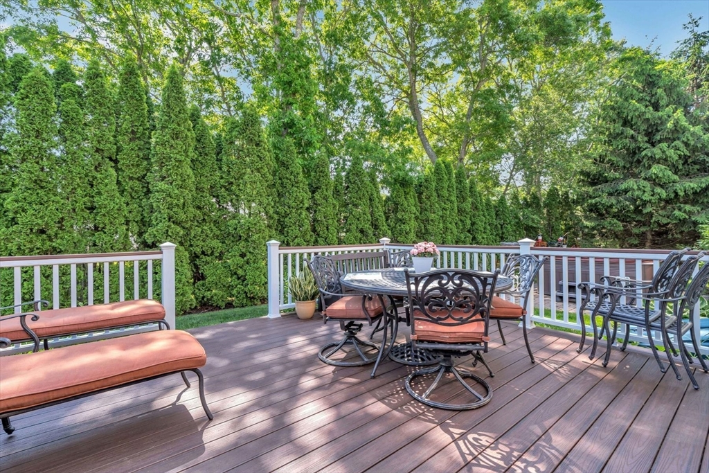 Barnstable, Massachusetts 02601, United States, 3 Bedrooms Bedrooms, ,3 BathroomsBathrooms,Residential,Active,147518