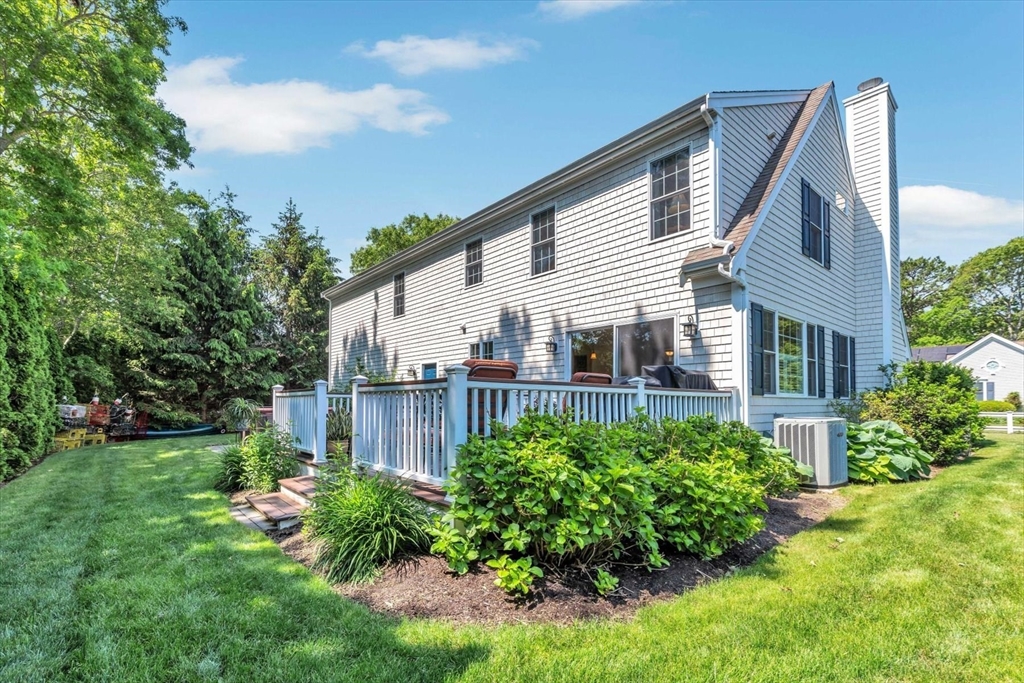 Barnstable, Massachusetts 02601, United States, 3 Bedrooms Bedrooms, ,3 BathroomsBathrooms,Residential,Active,147518