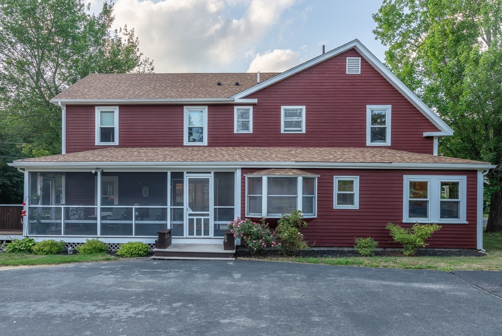 56 Williams St