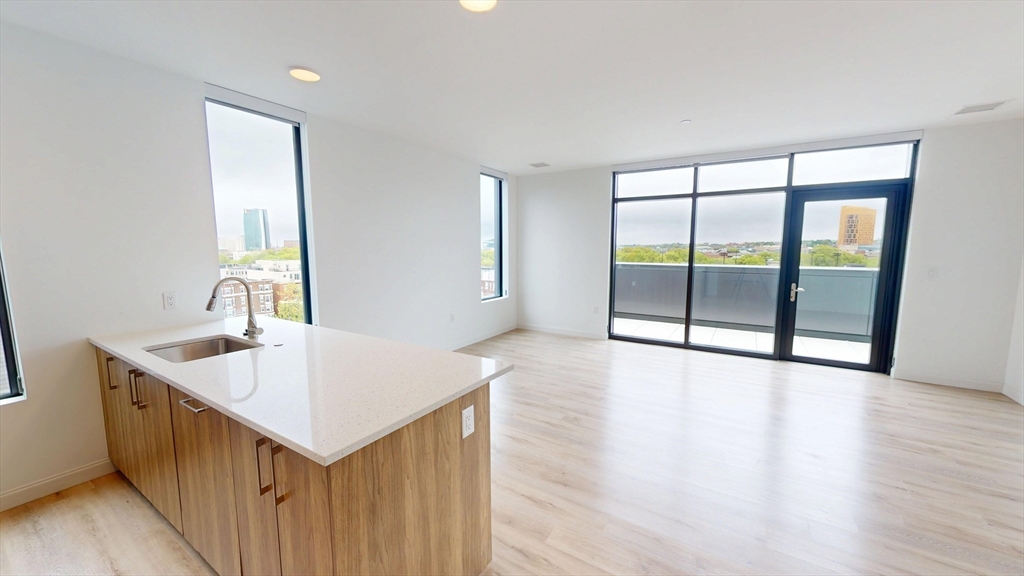 60 Kilmarnock St 842