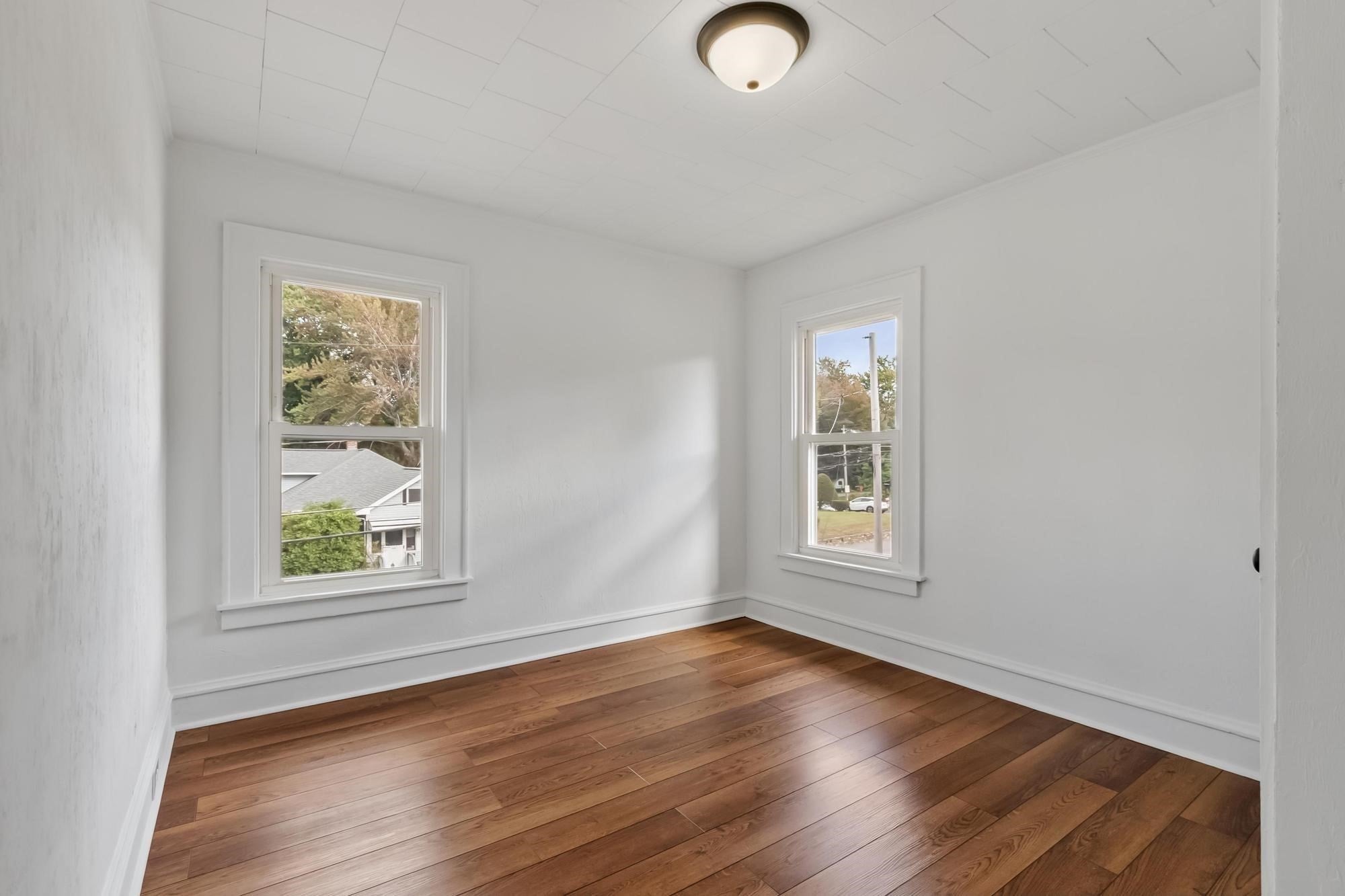 567 Milk St, Fitchburg, MA Photo #30